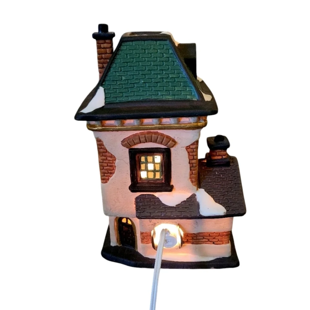 Heartland Valley Village Daily Gazette Deluxe Porcelain Lighted House Christmas